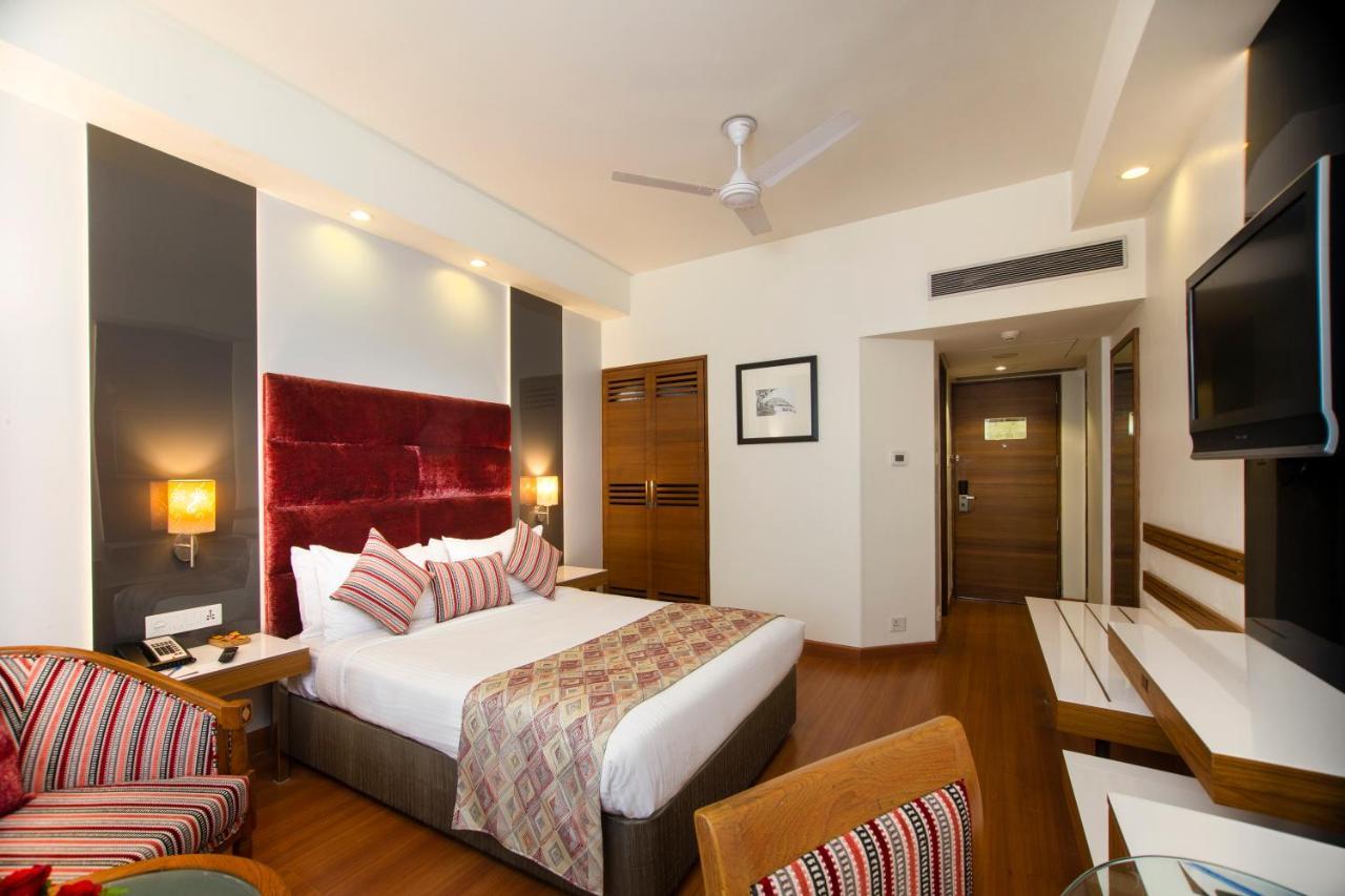 Hotel Maurya Patna Патна Экстерьер фото