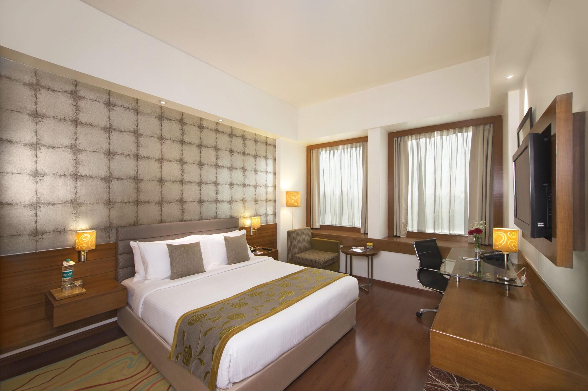 Hotel Maurya Patna Патна Экстерьер фото