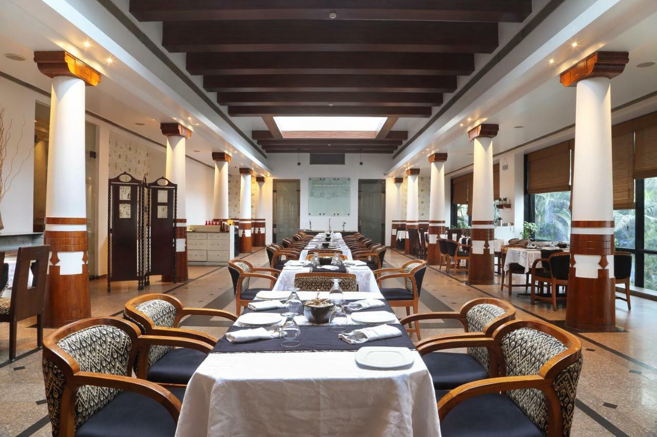 Hotel Maurya Patna Патна Экстерьер фото